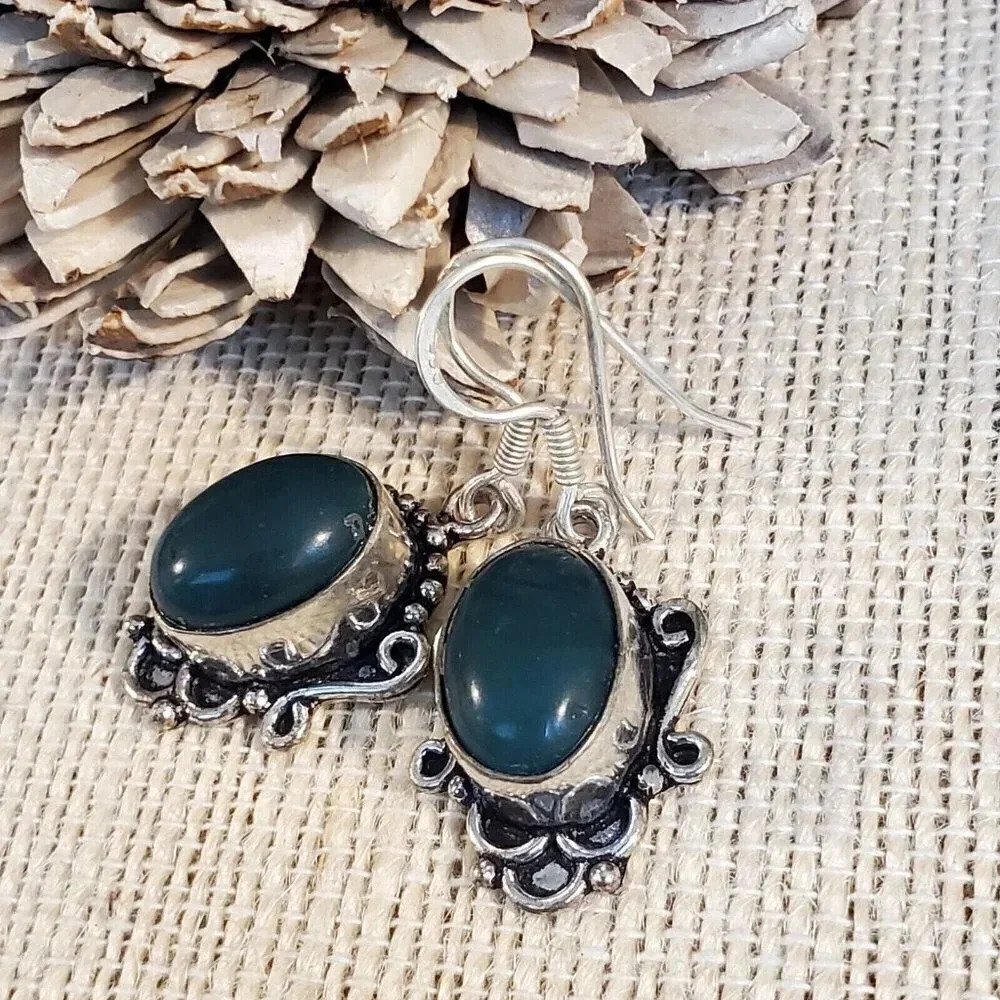 Artisan India Art Nouveau Scrolls Oval Stone 925 Sterling Silver Earrings